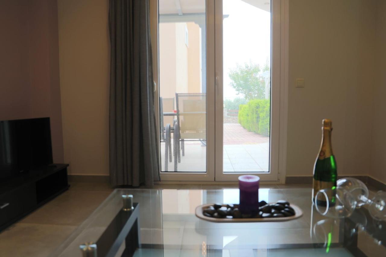 Deluxe Apartments Andreas Limenaria  Luaran gambar